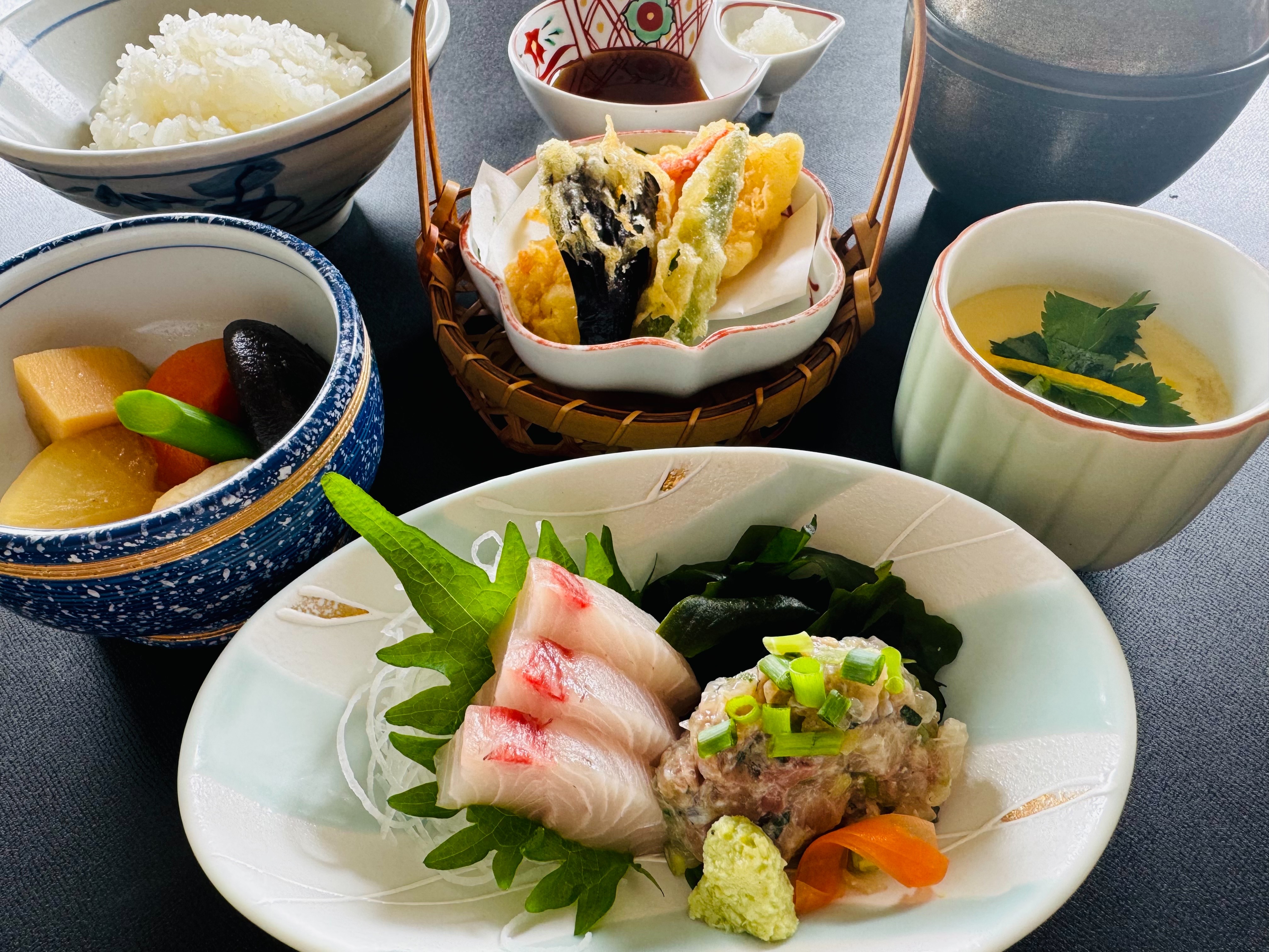 レストラン